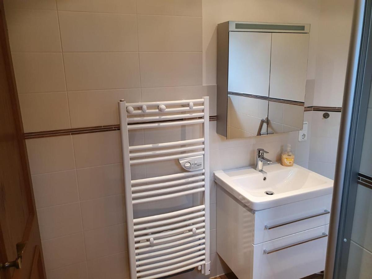 Haus Monika Apartman Zeltingen-Rachtig Kültér fotó